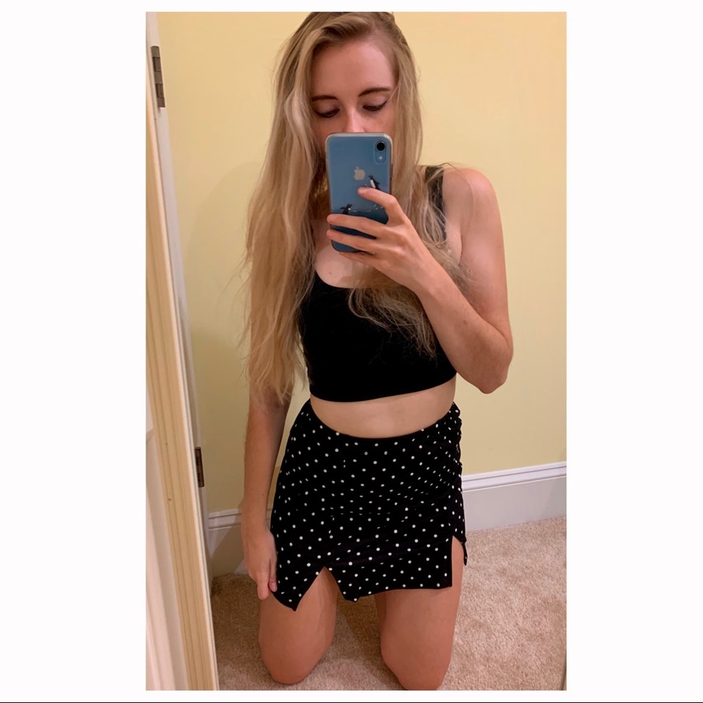 Polka dot slit hem mini skirt
